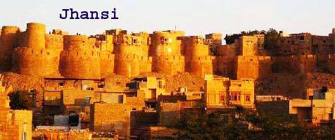 Jhansi Fort, Historical places in Jhansi, Tourist attraction places in Jhansi. Jhansi